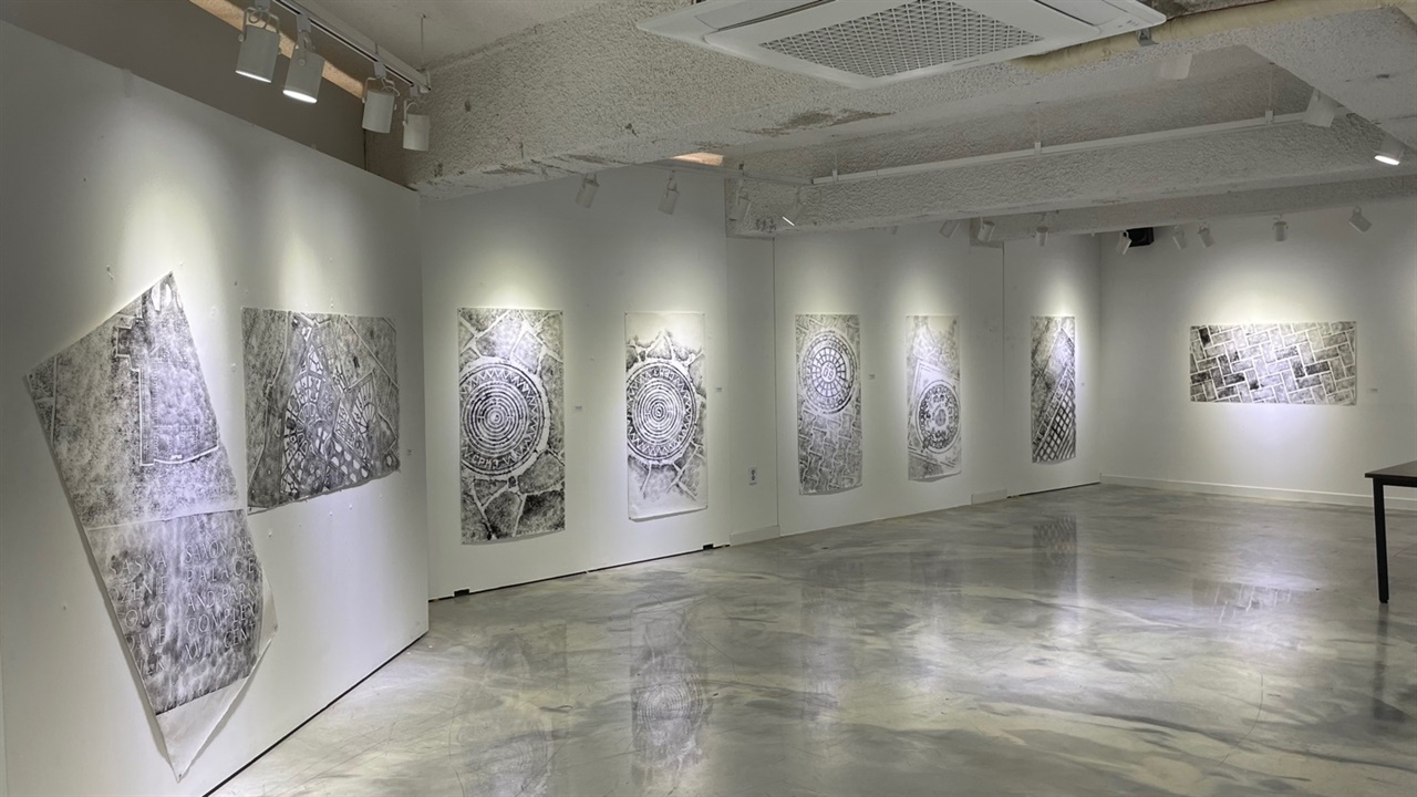 UHYEONMOON GALLERY